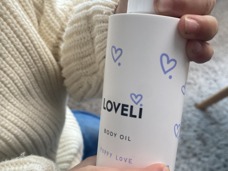 Loveli poppy love, review, body oil