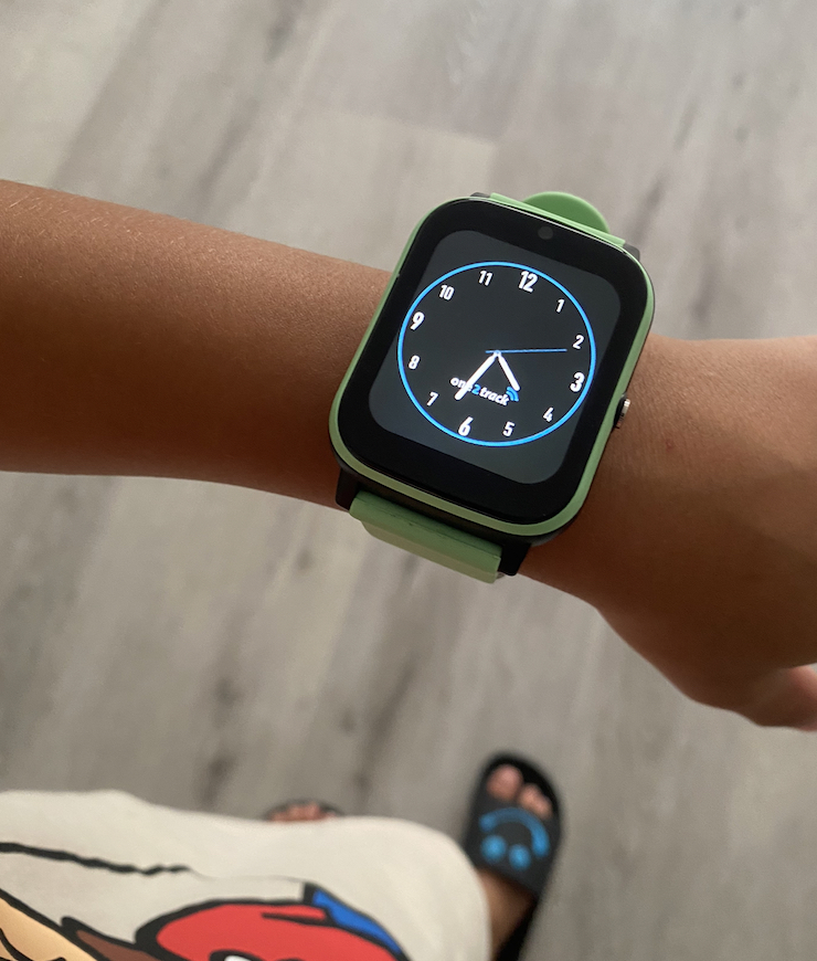 Bij onze zoektocht naar het beste GPS horloge voor kinderen, kwamen wij uit bij One2Track. Wij delen onze ervaringen.