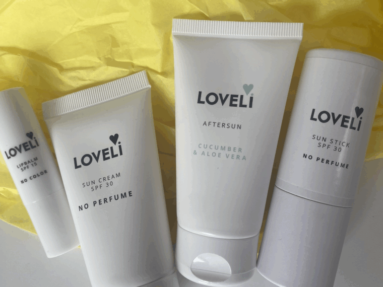 Kortom: Loveli Sun care biedt veilige, verzorgende en natuurlijke bescherming tegen de zon. Bestel het vandaag nog en geniet van de zomer (of jullie zonnige vakantiebestemming!) met een gerust hart!
