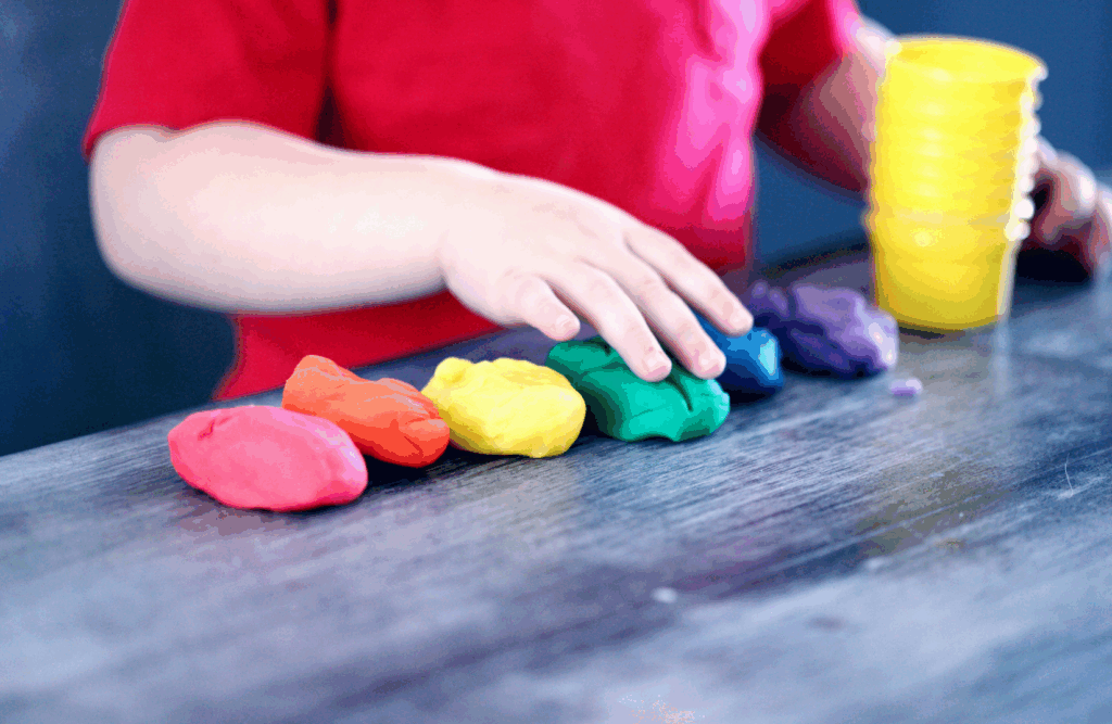 Gelukkig zijn er steeds meer oplossingen om werk en zorg beter op elkaar af te stemmen en dat begint vaak bij een goed kinderopvang. Gelukkig zijn er steeds meer oplossingen om werk en zorg beter op elkaar af te stemmen en dat begint vaak bij een goed kinderopvang.