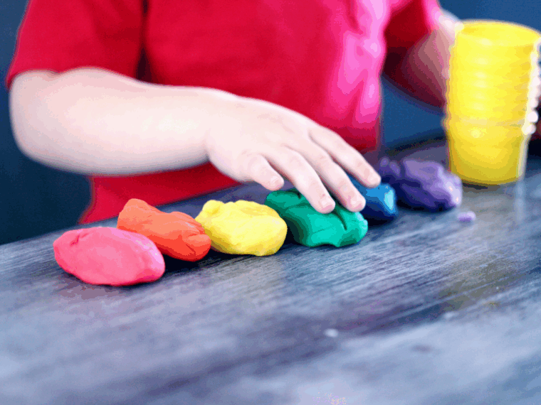 Gelukkig zijn er steeds meer oplossingen om werk en zorg beter op elkaar af te stemmen en dat begint vaak bij een goed kinderopvang.