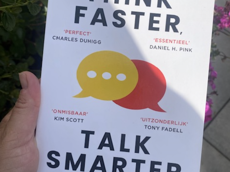 Think Faster van Matt Abrahams is precies zo’n boek waarvan ik tijdens het lezen meerdere keren dacht: ja, dit herken ik!