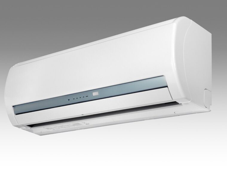 De zomer is heet in Europa. Dat heeft ook invloed op kinderen. wij delen tips hoe je dmmv een airco je huis kindvriendelijk kunt maken.